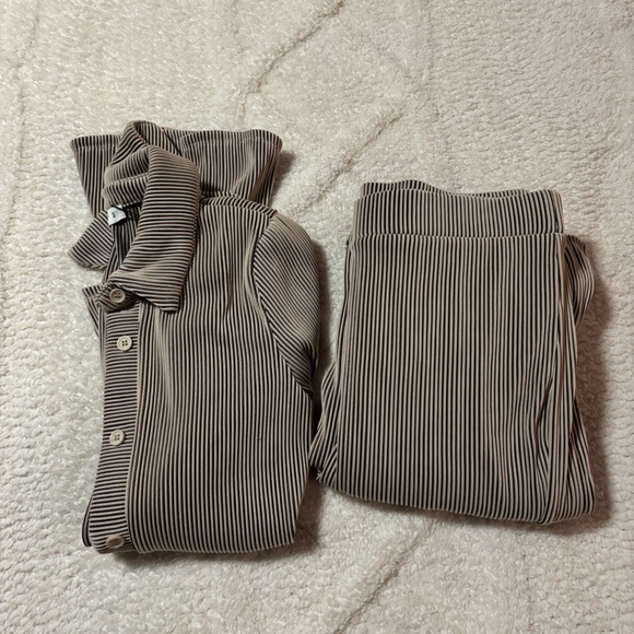 HYFVE Matching Set - Picture 14 of 14